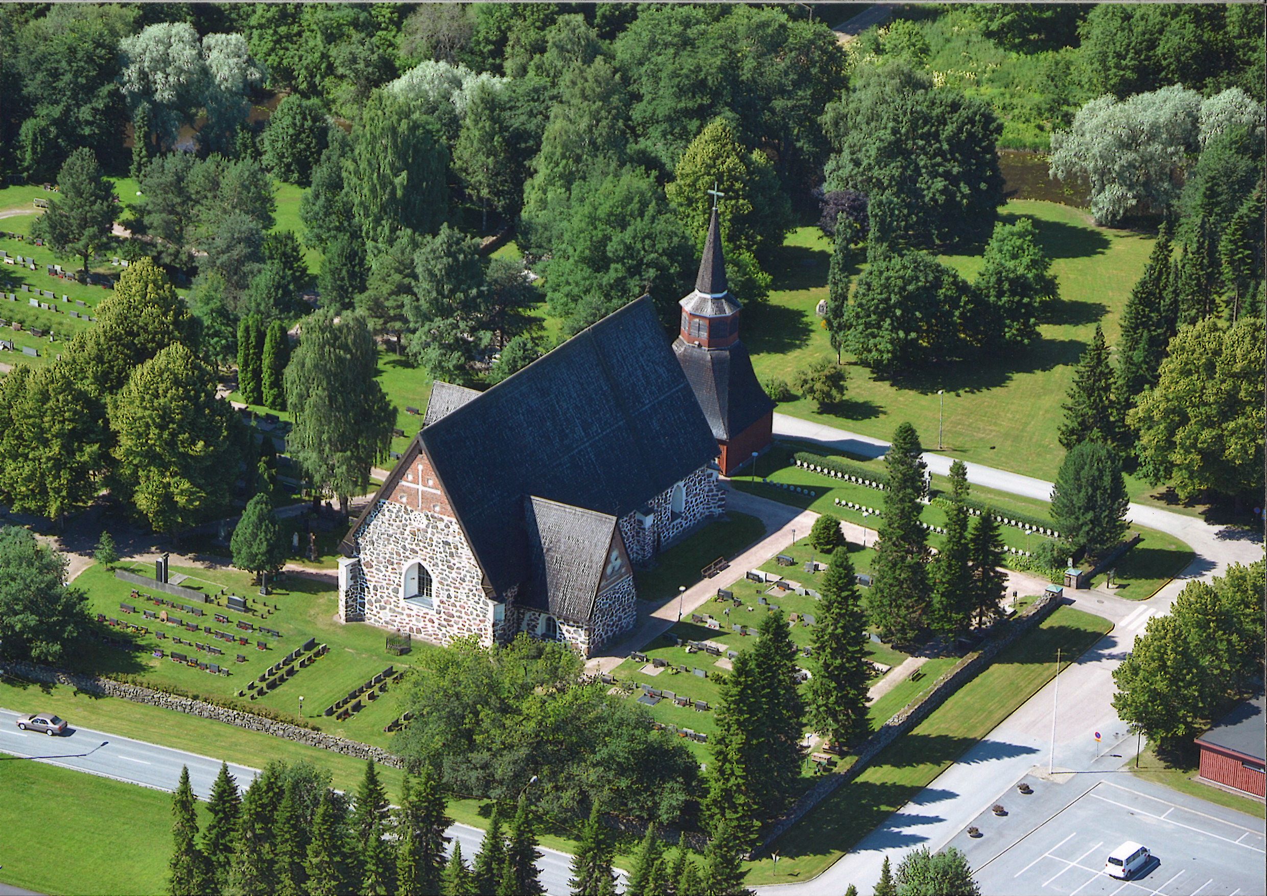 Ilmakuva Ulvilan kirkosta